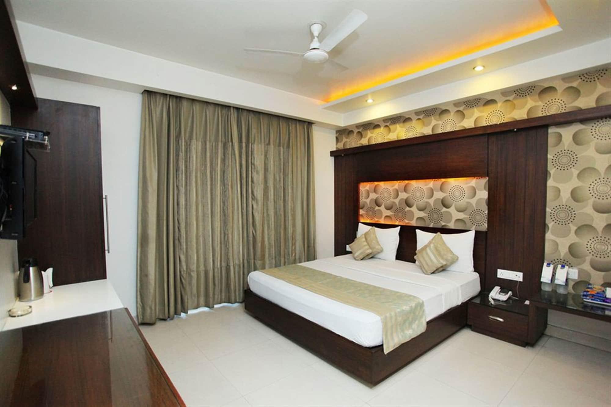 The Pearl Hotel Nueva Delhi Exterior foto