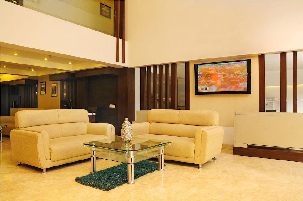 The Pearl Hotel Nueva Delhi Exterior foto