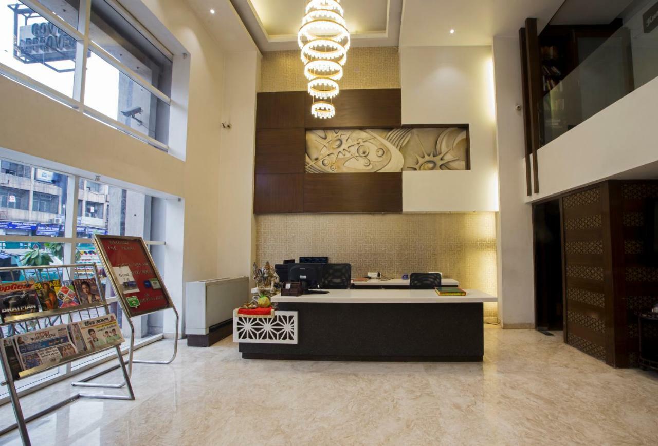 The Pearl Hotel Nueva Delhi Exterior foto