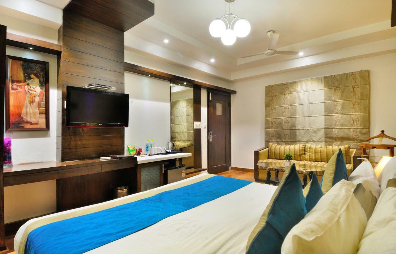 The Pearl Hotel Nueva Delhi Exterior foto