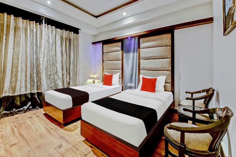 The Pearl Hotel Nueva Delhi Exterior foto